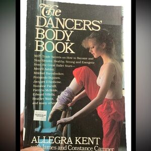 Dancers' Body Book — Red Pants Ballet Cover